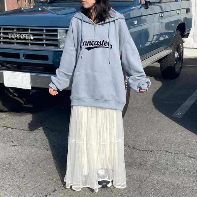 ハーフZIPロゴパーカー