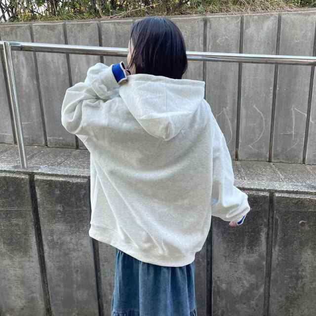 転写ロゴパーカー