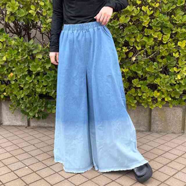 グラデーションデニムパンツ