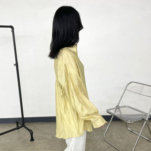 バックドロストシアーシャツ