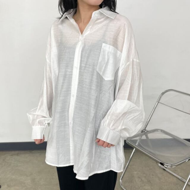 バックドロストシアーシャツ