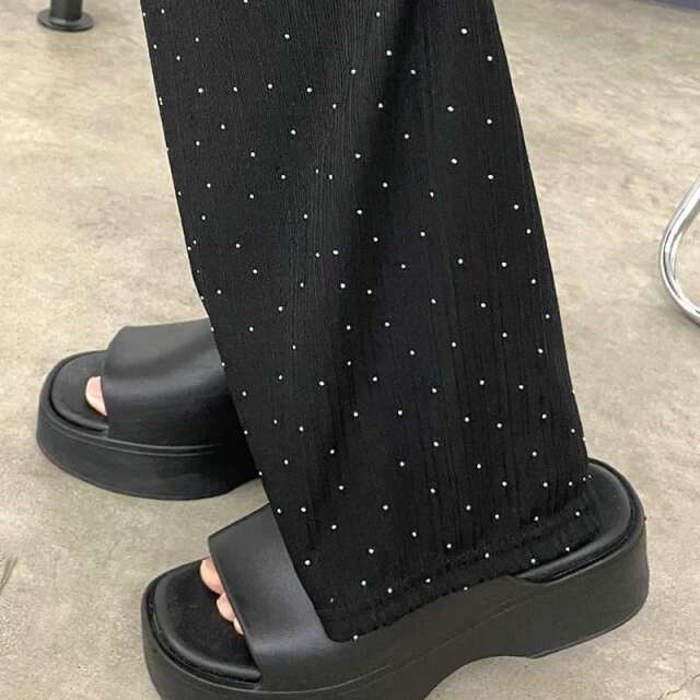 ラメプリーツパンツ