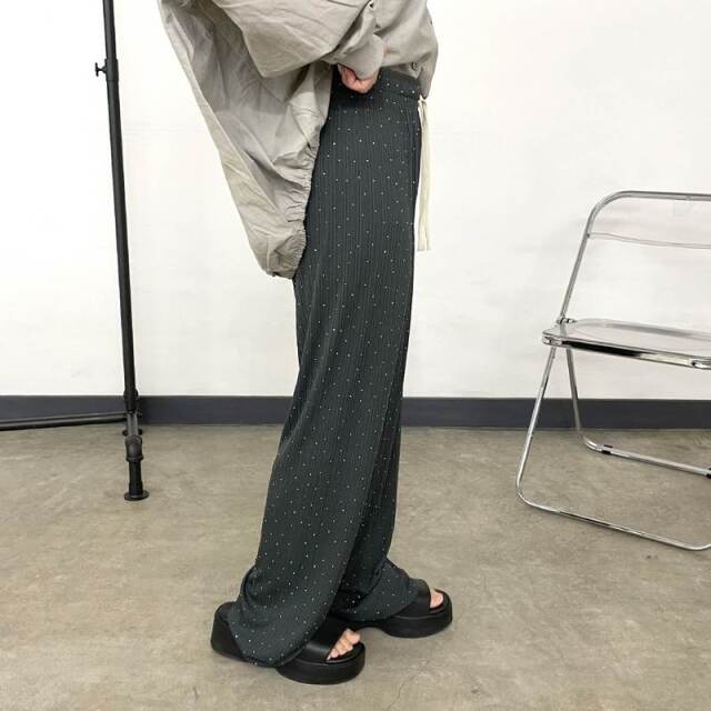 ラメプリーツパンツ
