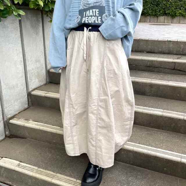 配色ステッチスカート