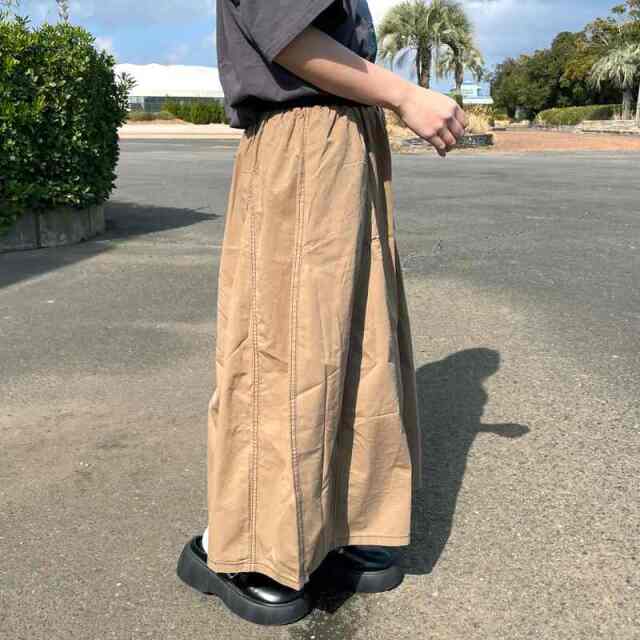 配色ステッチスカート