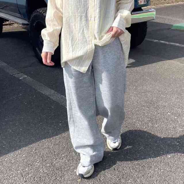 カットサイドラインパンツ