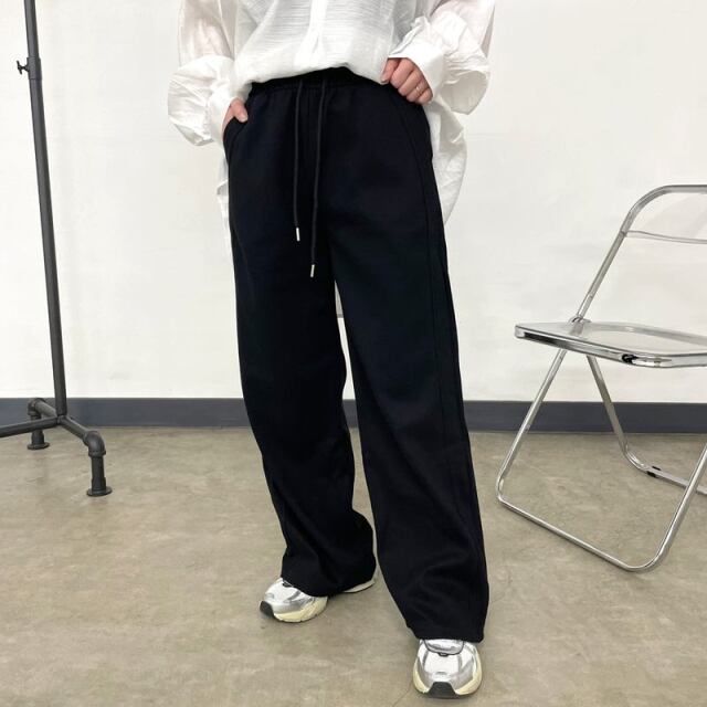 カットサイドラインパンツ