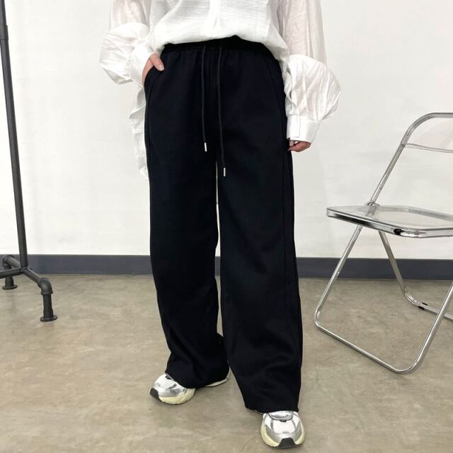カットサイドラインパンツ