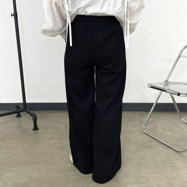 カットサイドラインパンツ