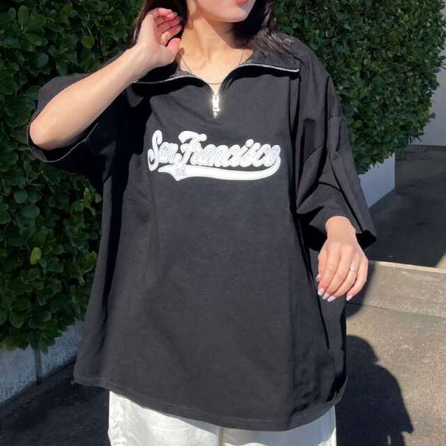 襟付きハーフジップロゴBIGTシャツ