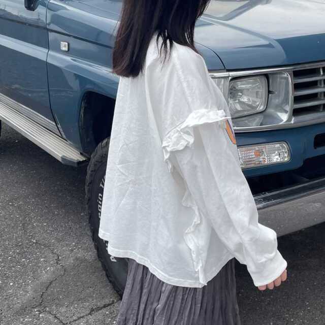 袖フリルロゴプルオーバー