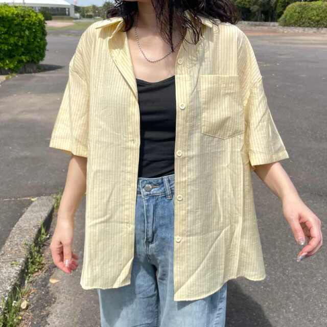 ストライプシャツ