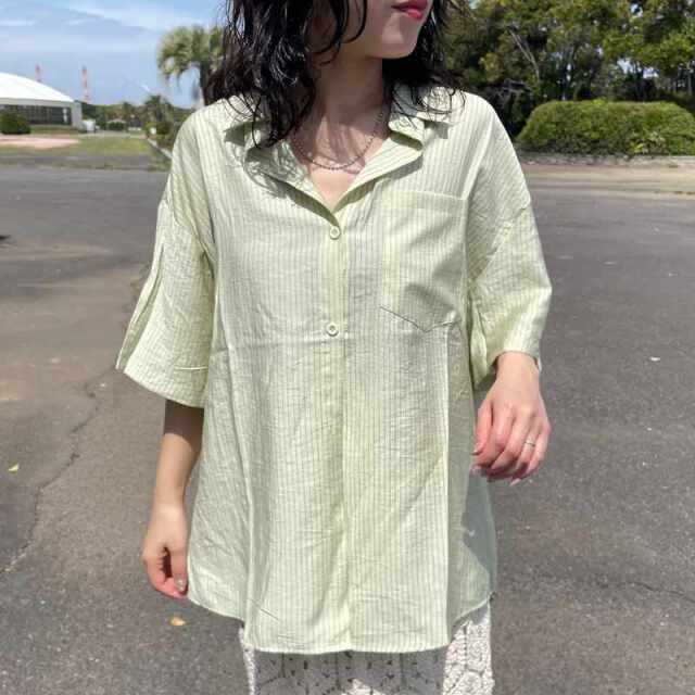 ストライプシャツ