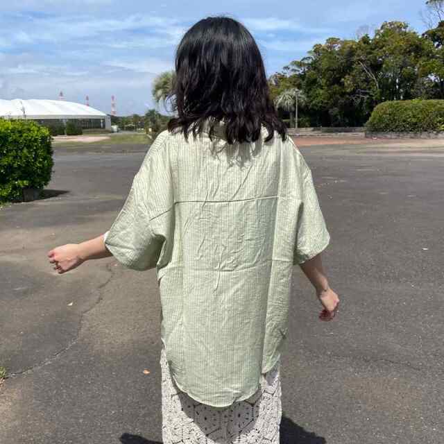 ストライプシャツ