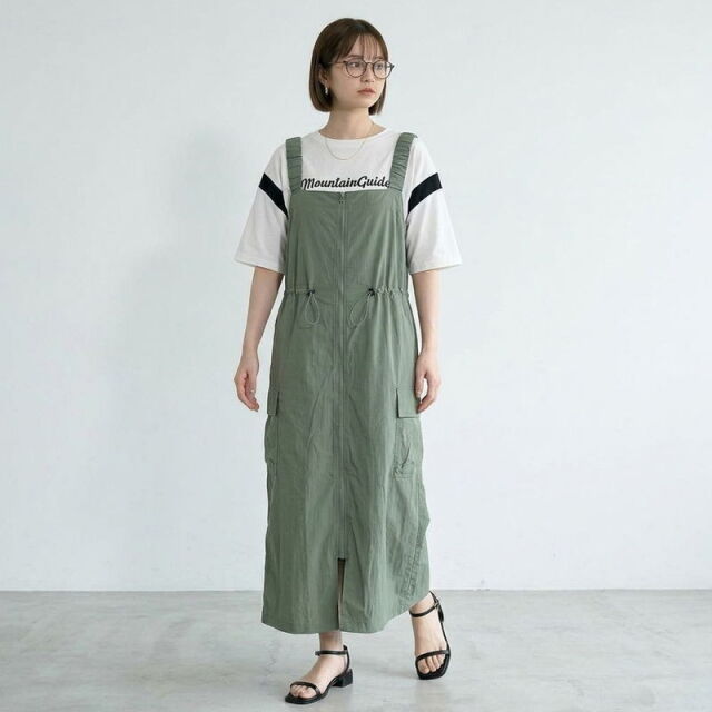 ZIPドロストジャンパースカート