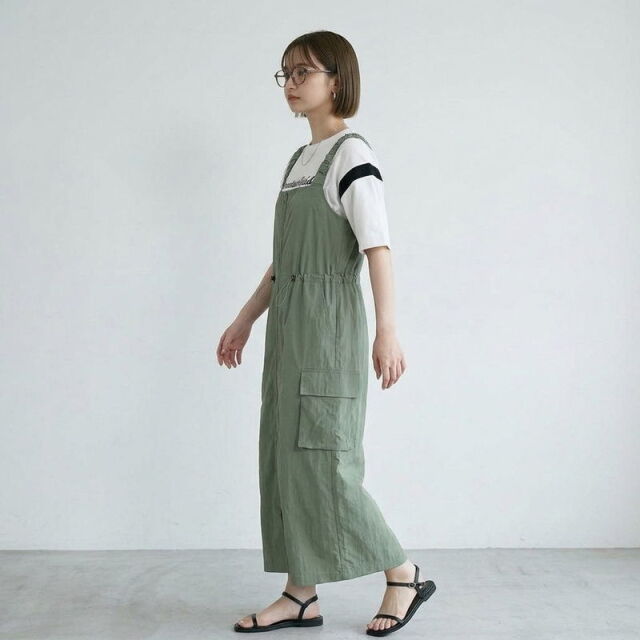 ZIPドロストジャンパースカート