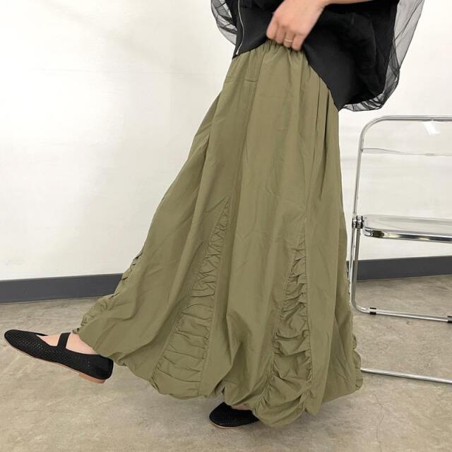 ナイロン風切替バルーンスカート