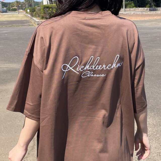 バック刺繍ロゴTシャツ