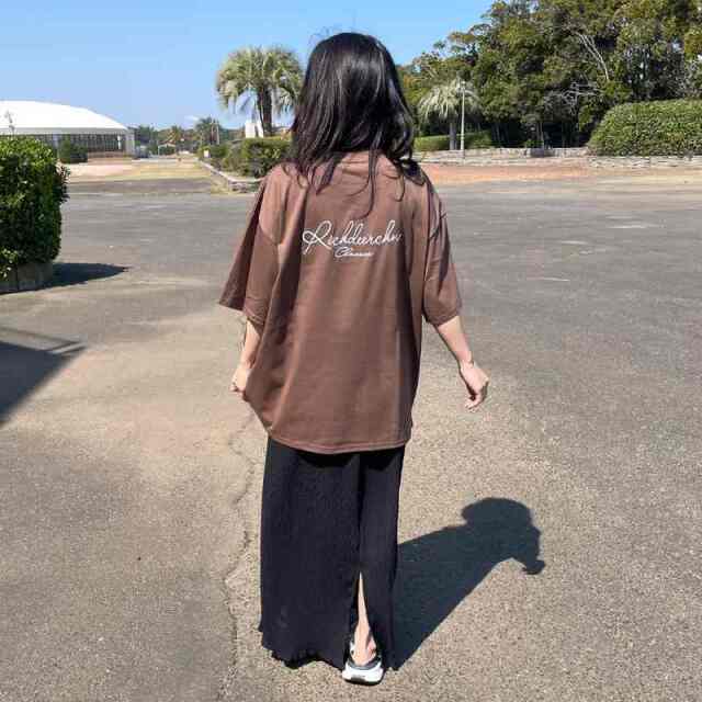 バック刺繍ロゴTシャツ