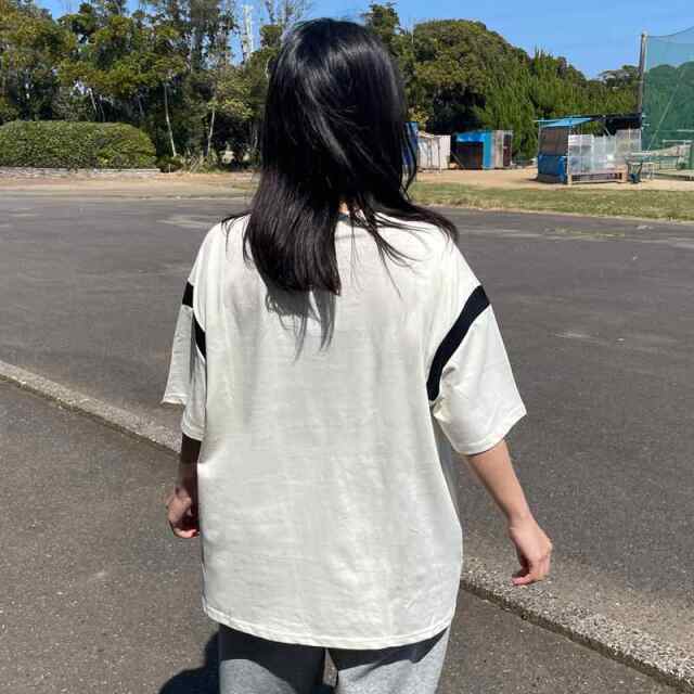 袖配色ロゴTシャツ