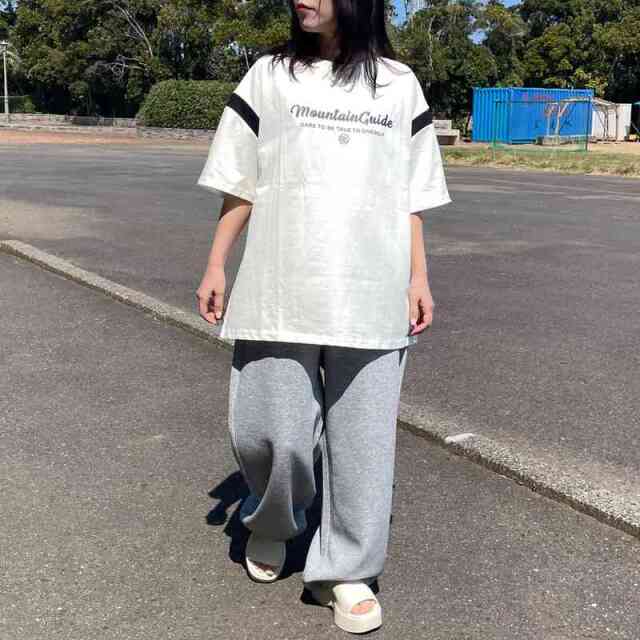 袖配色ロゴTシャツ
