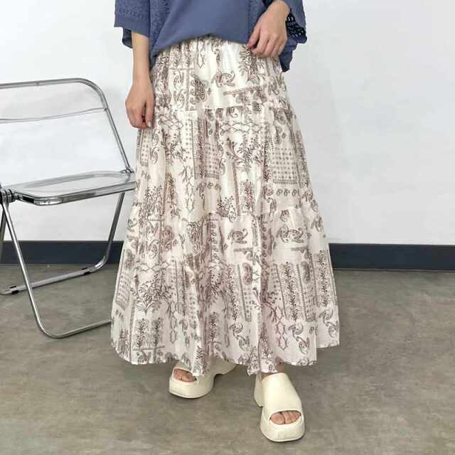 ペイズリーティアードスカート