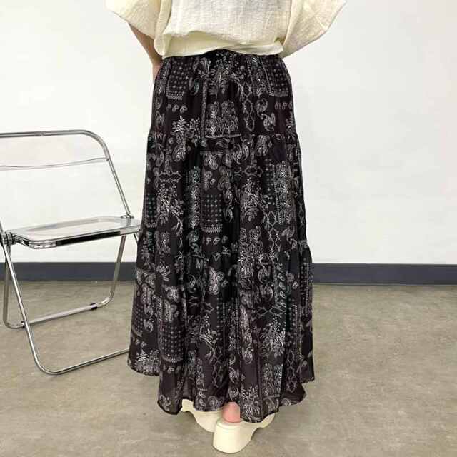 ペイズリーティアードスカート