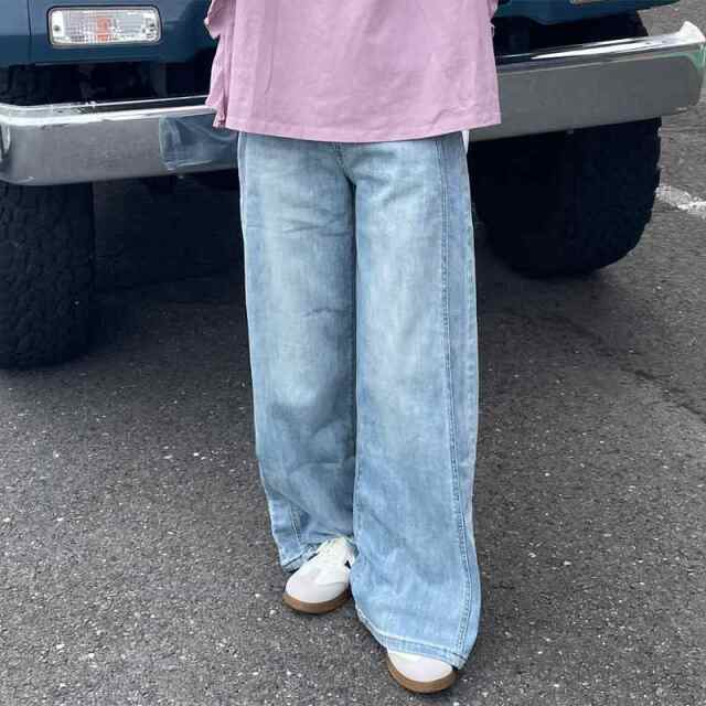 ストレートデニムパンツ