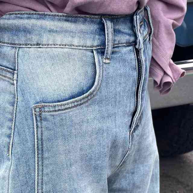 ストレートデニムパンツ