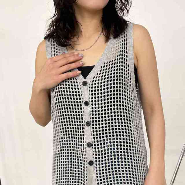 メッシュボタンジレ