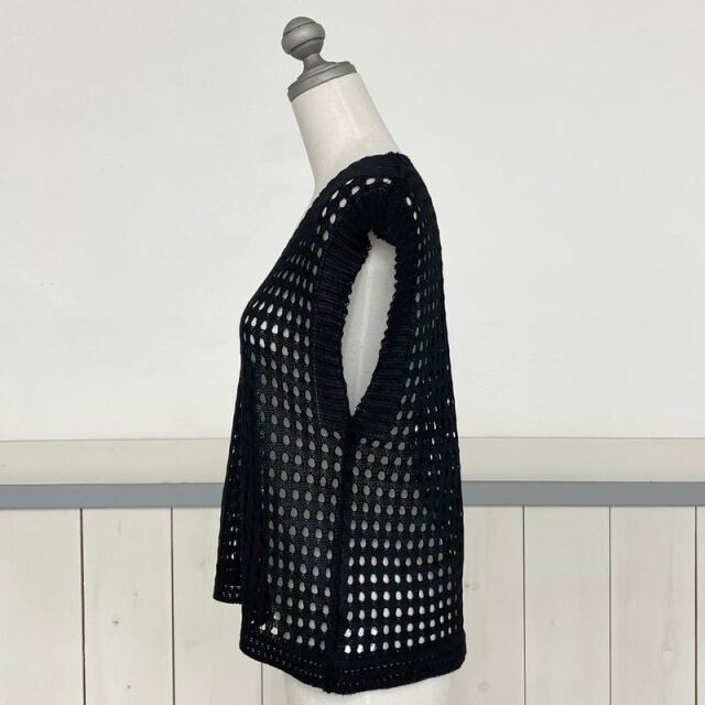 メッシュVベスト