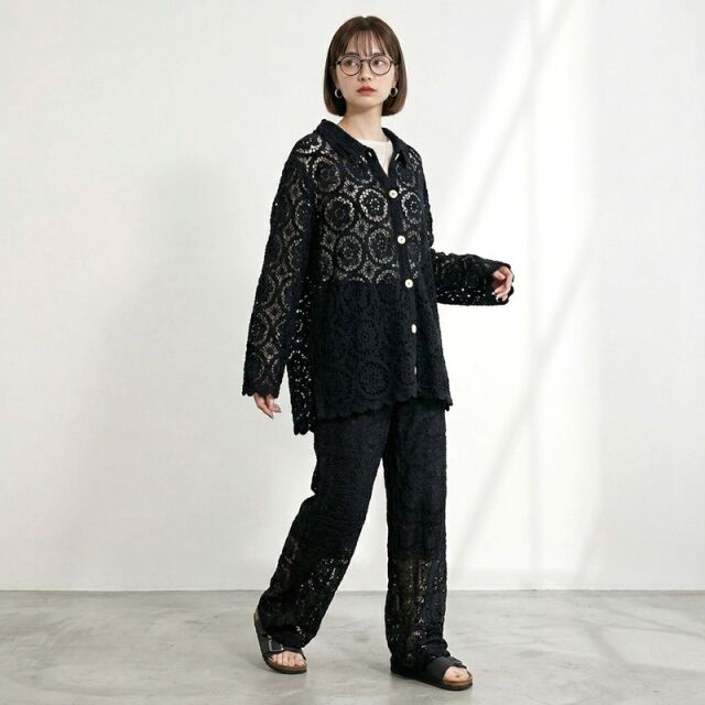 襟付きクロシェカーディガン