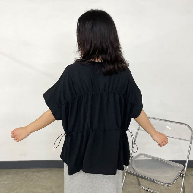 ヨウリュウ切替ドロストブラウス