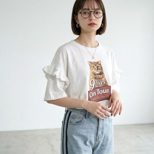 袖フリルネコプルオーバー