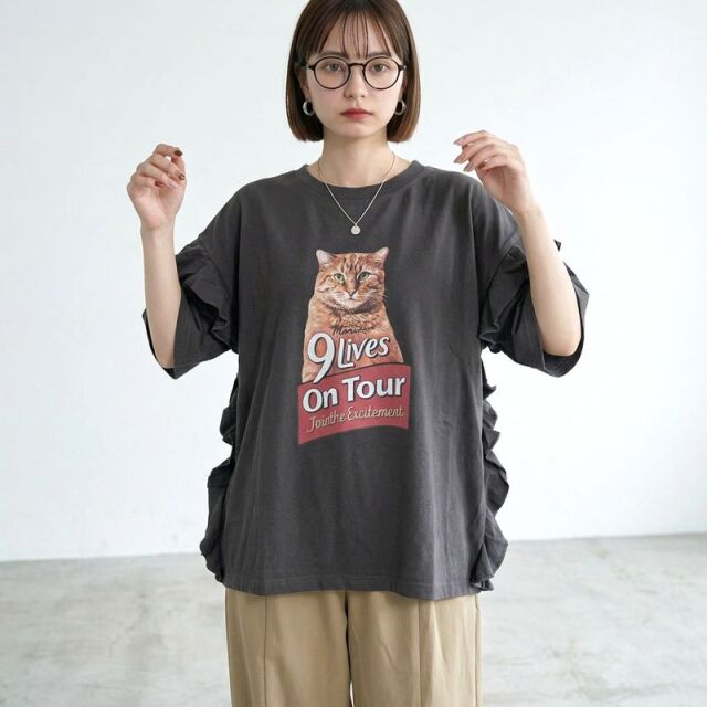 袖フリルネコプルオーバー