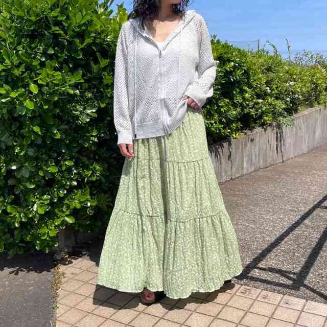 柄ティアードスカート