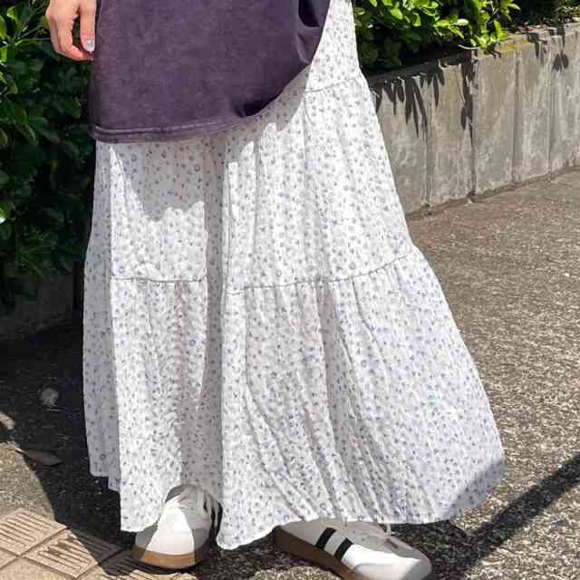 柄ティアードスカート