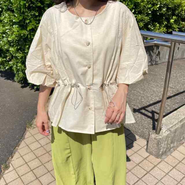 ノーカラードロストブラウス