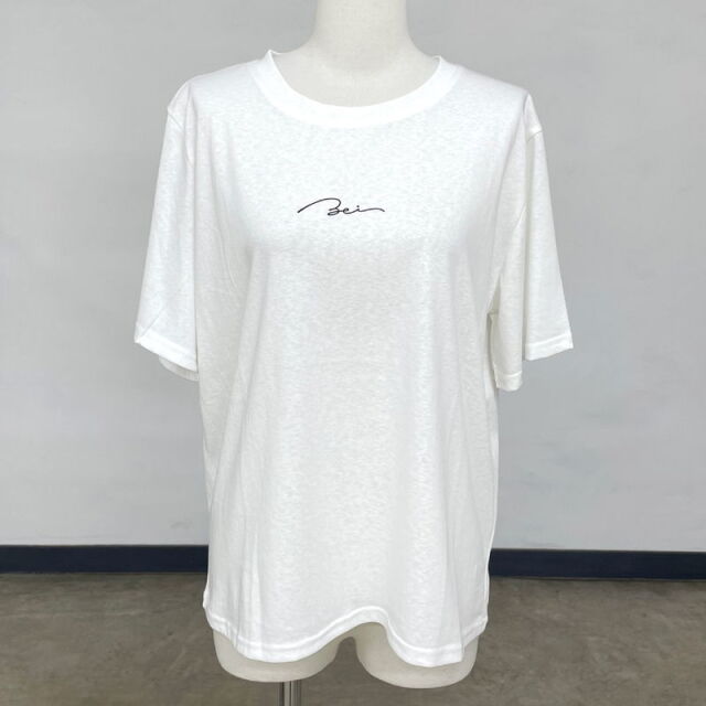 ロゴTシャツ