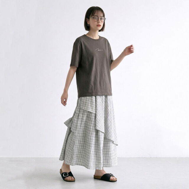 ロゴTシャツ