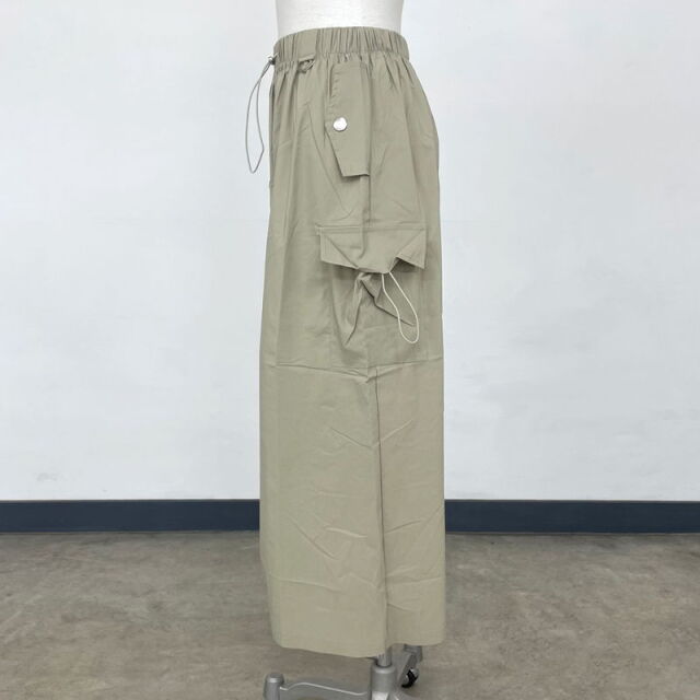 ストレッチカーゴスカート
