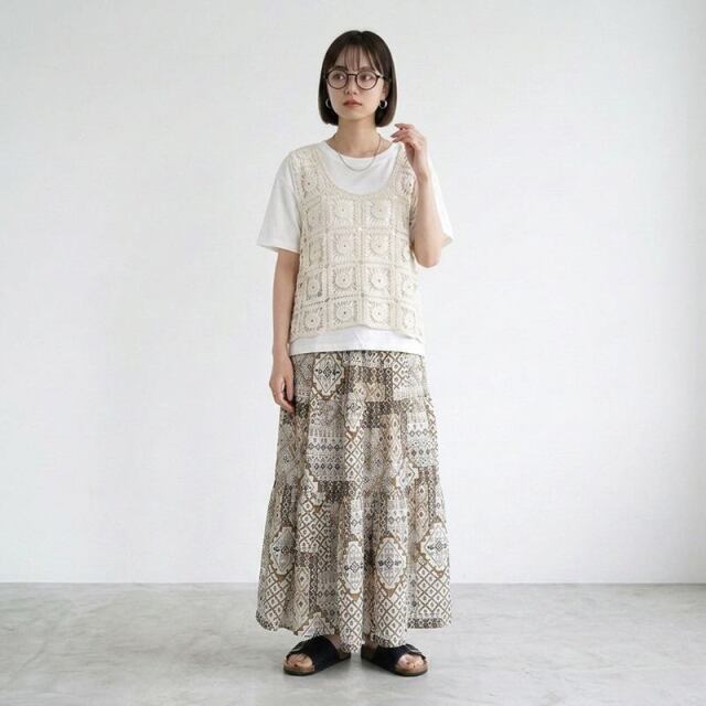 総柄ティアードスカート