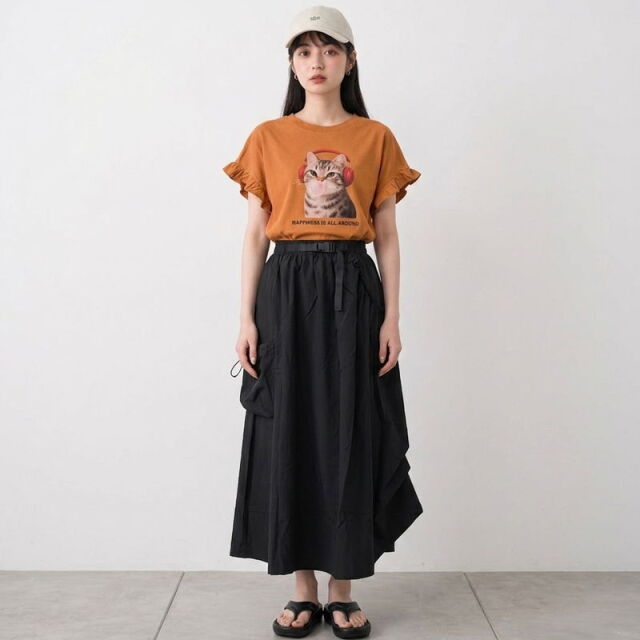 ナイロン風ベルトスカート