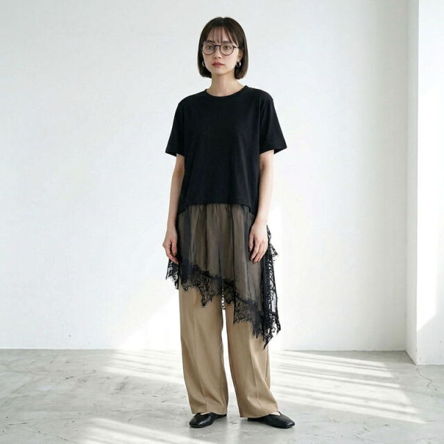 裾レースレイヤースラブTシャツ