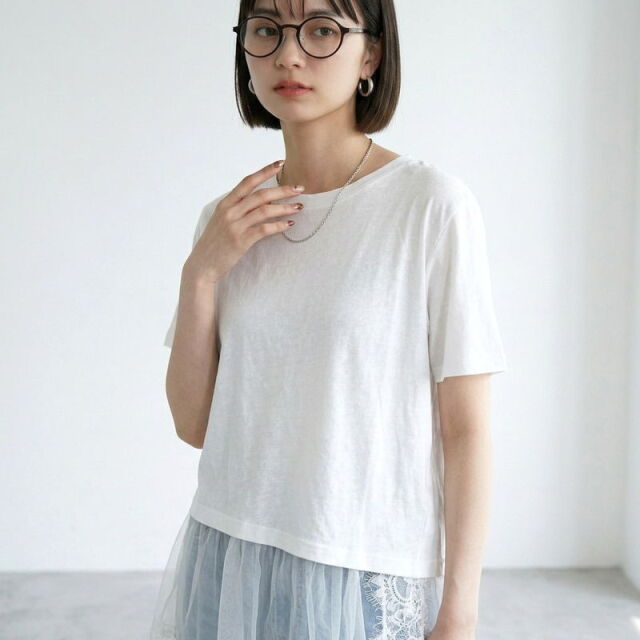 裾レースレイヤースラブTシャツ