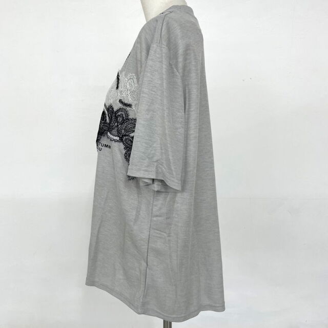 レースキャミレイヤード風ロゴTシャツ