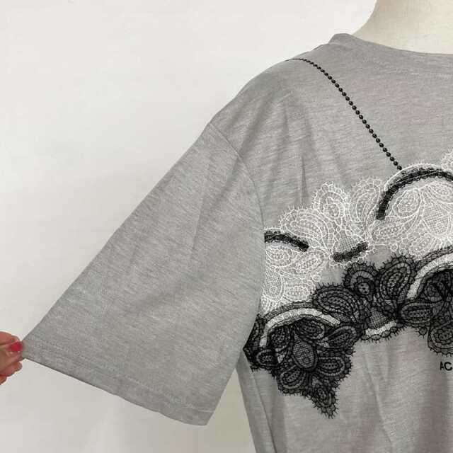レースキャミレイヤード風ロゴTシャツ