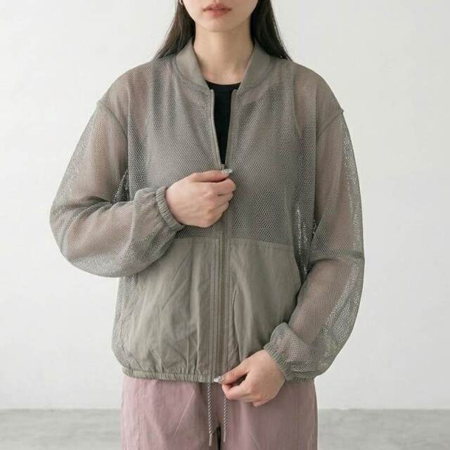 メッシュブルゾン