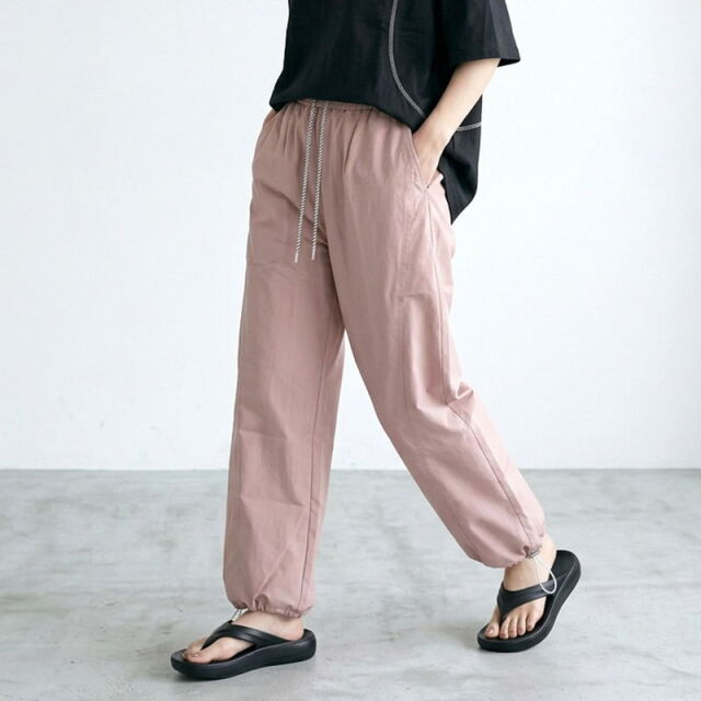 ナイロン風カーブパンツ