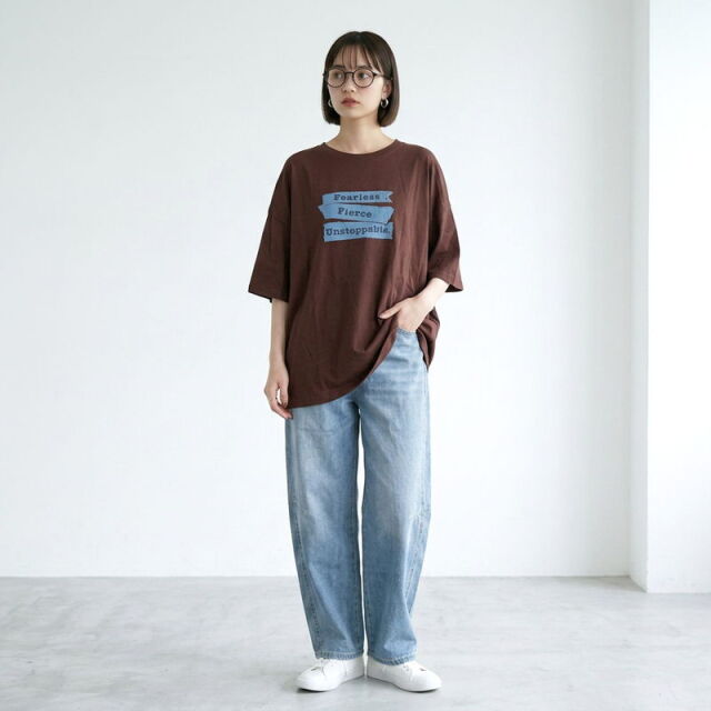 テープロゴBIGTシャツ